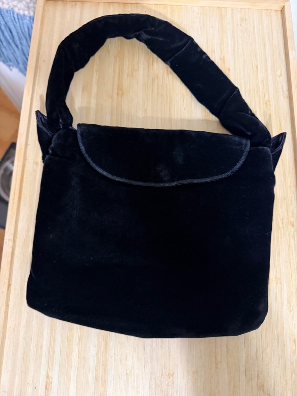 Vintage Mme Bauer New York Black Velvet Handbag With Crystal Accents & Satin Lin
